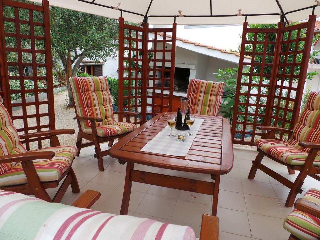 Schreng Apartments Malinska Ngoại thất bức ảnh